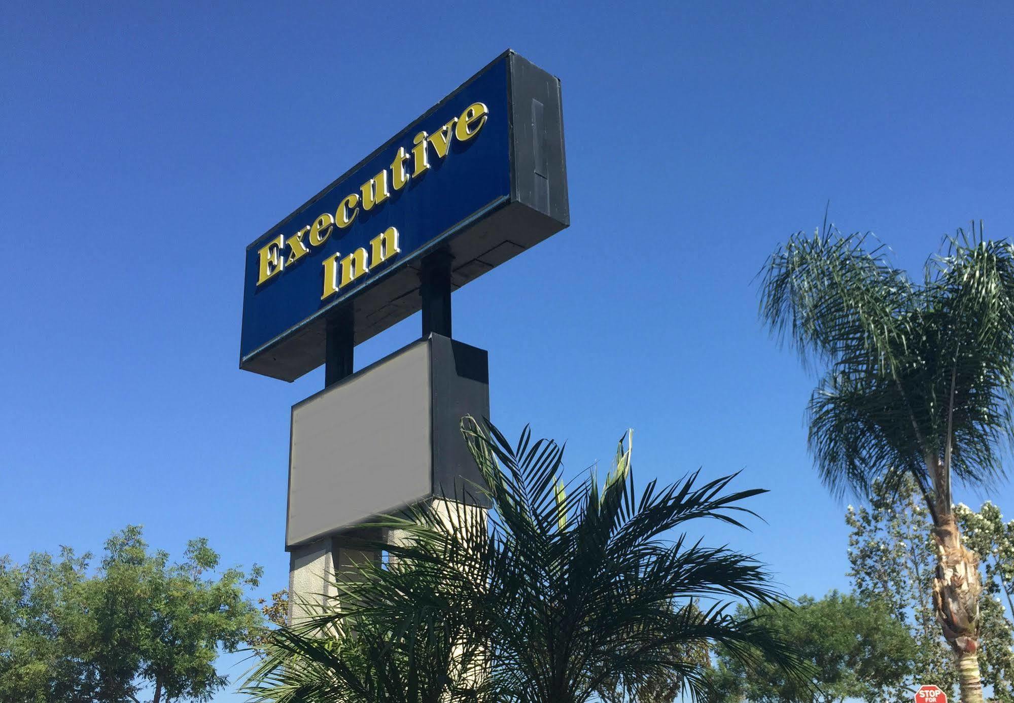 阿纳海姆行政套房酒店 外观 照片